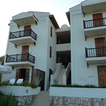Peaceful Paradise Apartament Golcuk